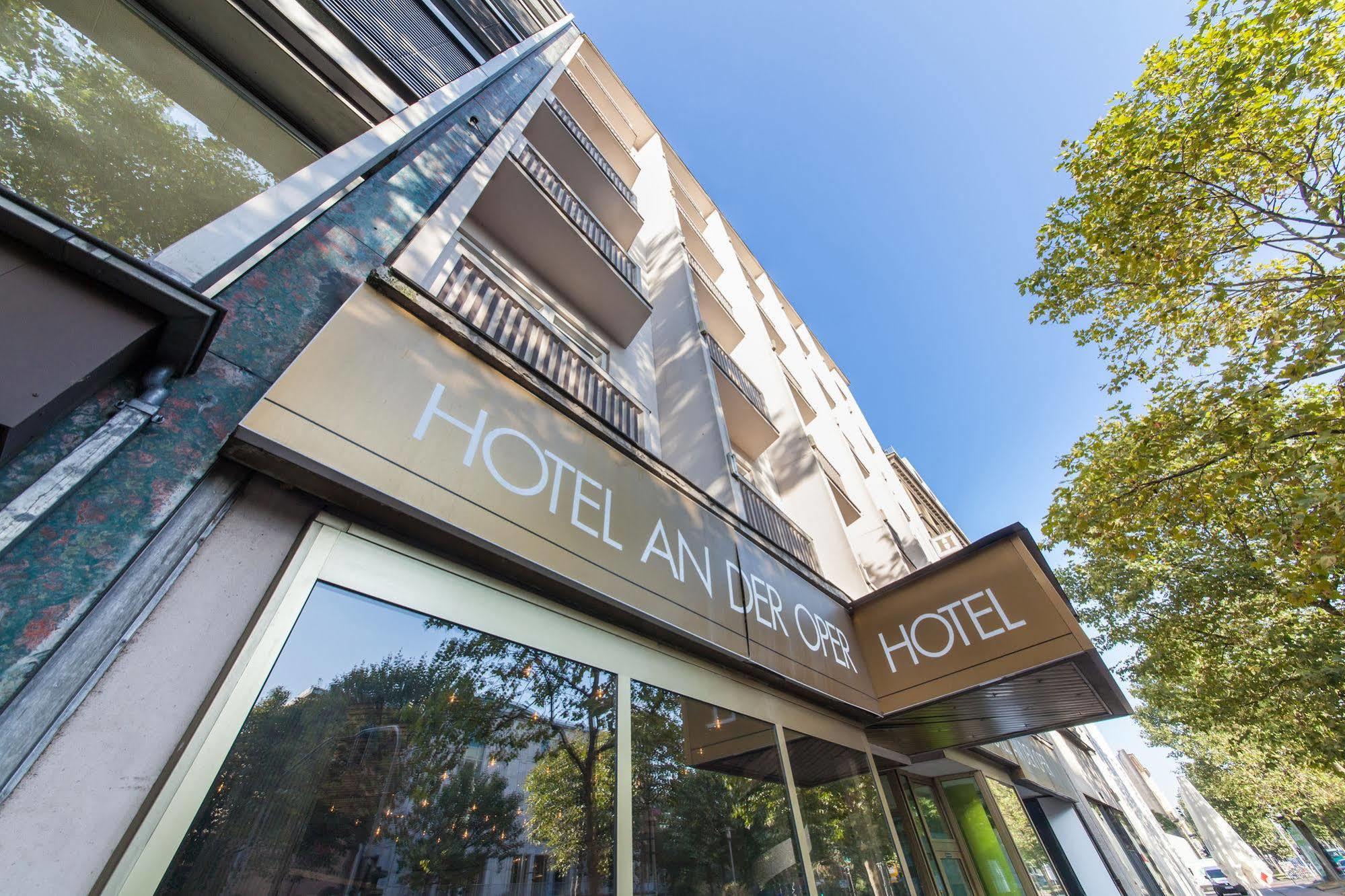 Hotel An Der Oper Duesseldorf Exterior photo